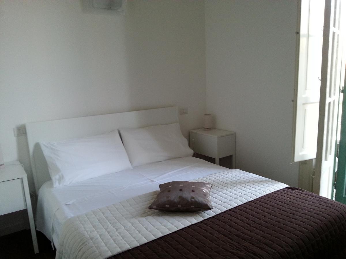 Doppelzimmer mit Balkon